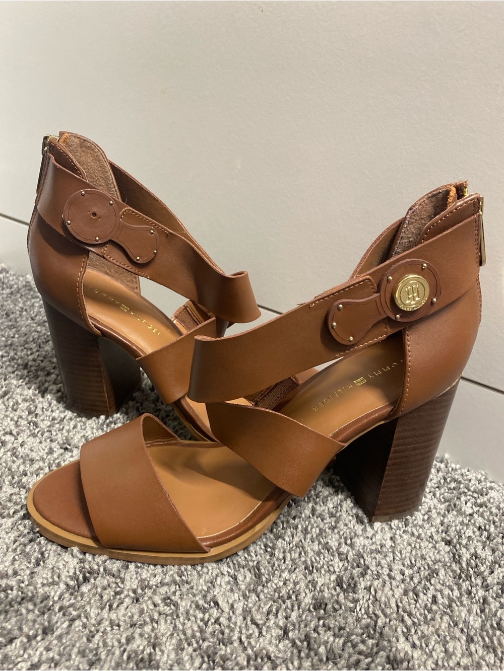 Tommy Hilfiger Cognac Brown Leather Block Heel Sandals
